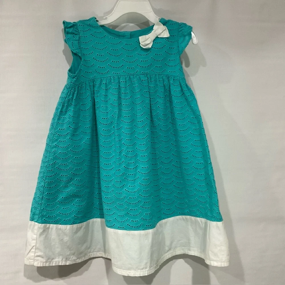 🌺🌺GYMBOREE Girl’s Fully Lined EyeletDress, size 4T